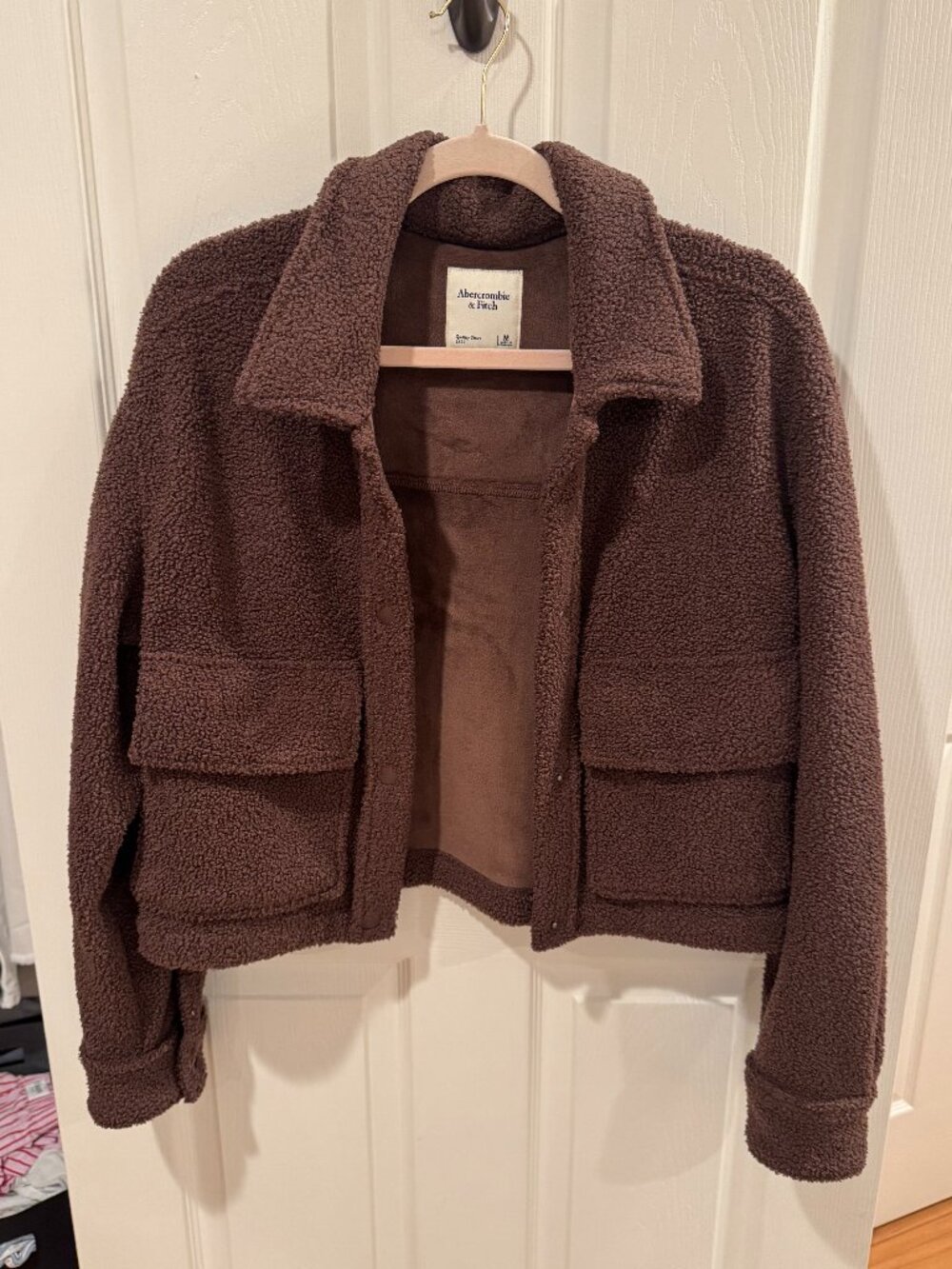 Abercrombie & Fitch Cropped Sherpa Jacket
